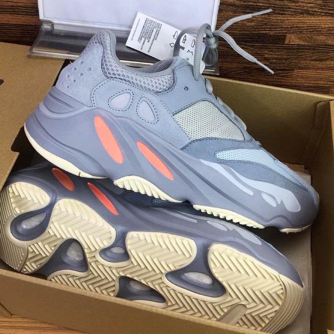 Yeezy Boost 700